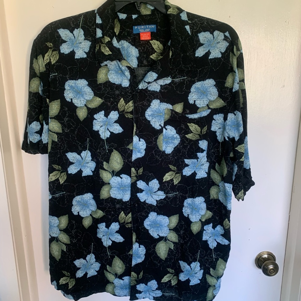 Mens Hawaiian Floral Black and Blue Short Sleeve Shirt